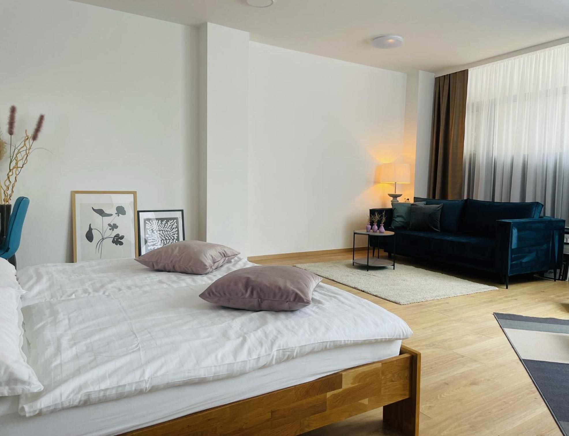 Salon Des Fleurs Linz-landstrasse Appartement
